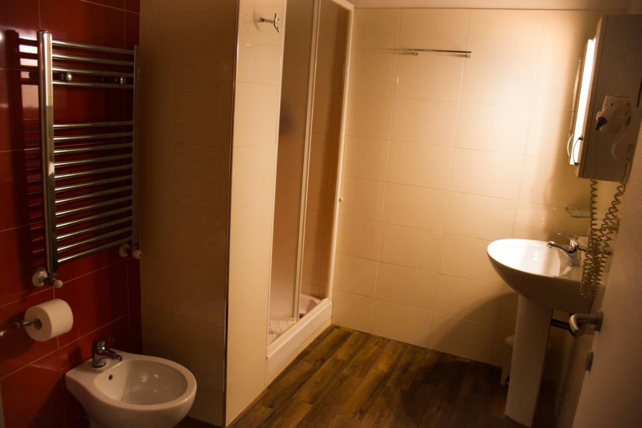 Tiburtina Hotel Holiday Roma Dış mekan fotoğraf