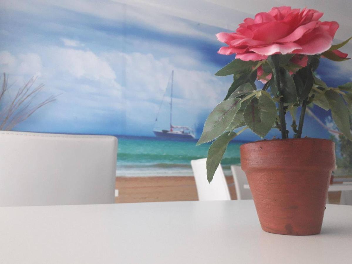 Tiburtina Hotel Holiday Roma Dış mekan fotoğraf